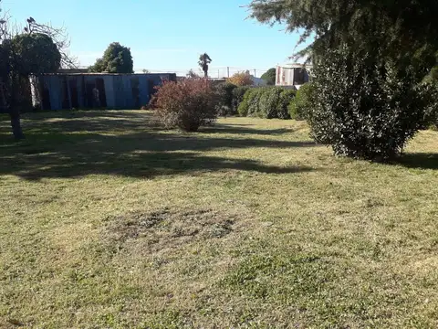 Casa 6 ambientes con 1 baño