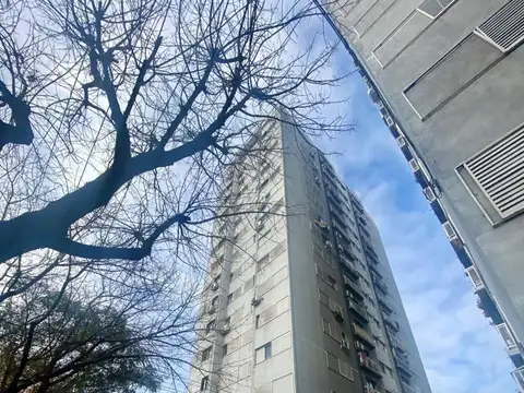 Departamento - Venta - Argentina, Capital Federal - Yerbal  5950