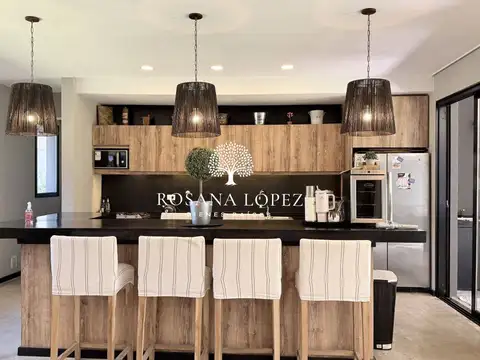 Casa en Venta en Pinamar, USD 650.000