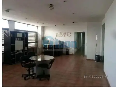 Galpon en Venta en Centro, USD 750.000