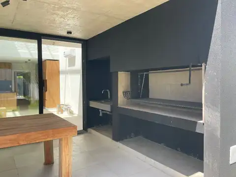 Casa en Venta en Horqueta, USD 590.000