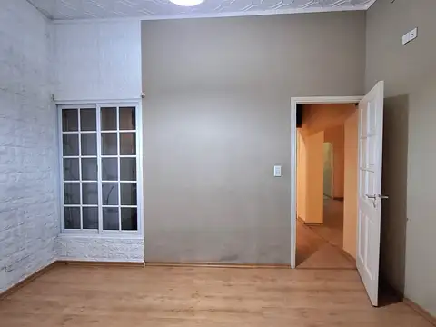 Doctor Félix Pagola 800