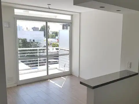 Avellaneda 685bis departamento de 1 dormitorio