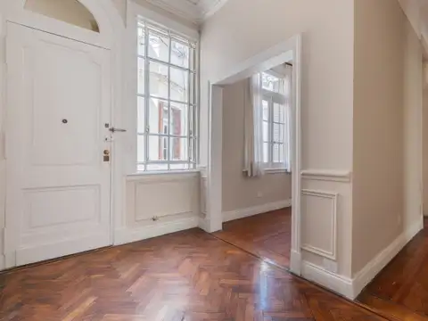 ALQUILER . DEPARTAMENTO CON  PATIO Y TERRAZA . BOTANICO