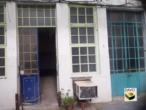 Depósito, taller, oficina, uso comercial varios destinos