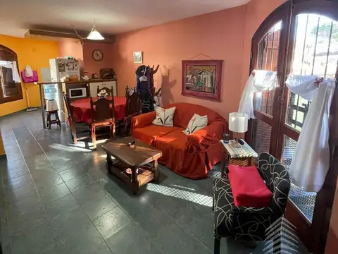 Depto Tipo Casa en Venta de 2 dormitorios