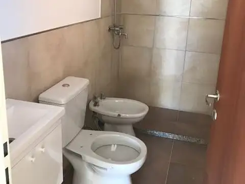 Departamento en Alquiler en Arroyito, $ 290.000