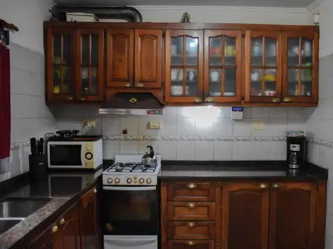 Casa en Venta en Valentin Alsina, USD 85.000