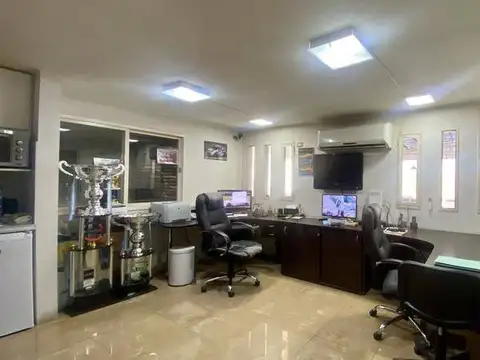 Galpon en Venta en Monte Grande, USD 350.000