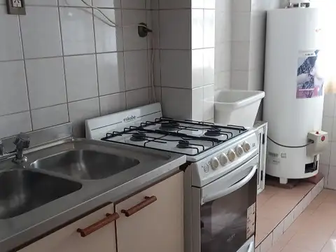Departamento en Alquiler con 1 cocheras