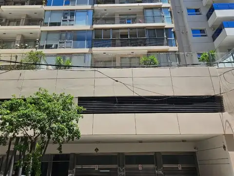 VENTA.DEPARTAMENTO UN DORMITORIO. COCHERA. BAULERA. ZONA RIO