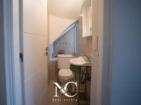 Depto Tipo Casa en Venta con 1 cocheras