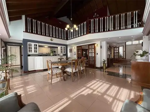 Casa en Venta de 4 dormitorios