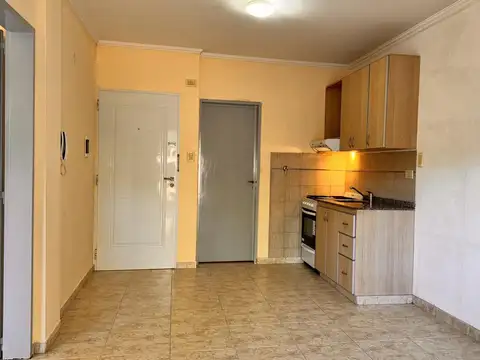 Departamento 2 ambientes con 1 baño