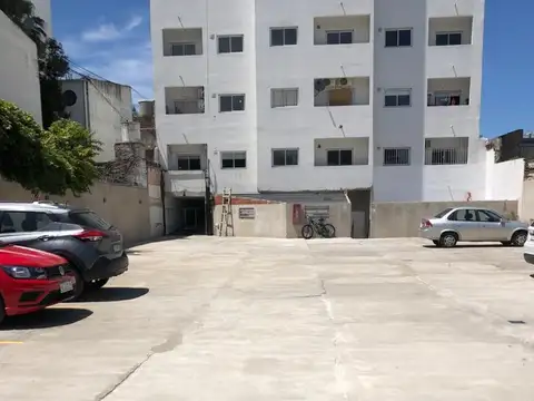 Cochera en Venta Descubierta