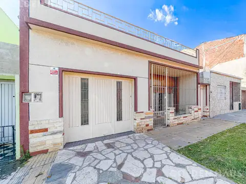 Casa en San Justo 3 ambientes con Pileta, Jardín, Parrilla y Terraza con posibilidad de ampliación