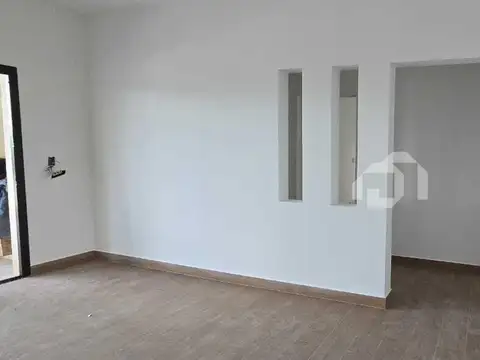 Casa en Venta en Pilar del Este - Santa Lucia, USD 185.000