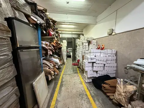 Galpon en Venta 10  mts Frente