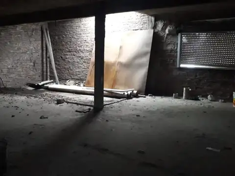 Joaquin V. Gonzalez 2100