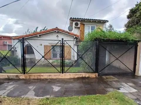VENTA CASA 4 AMB. - BURZACO