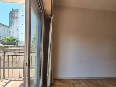 Venta soleado 2 amb c/balcon, San Cristobal