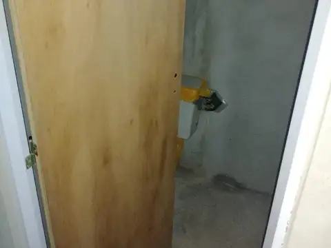 Galpon en Venta 22  mts Fondo