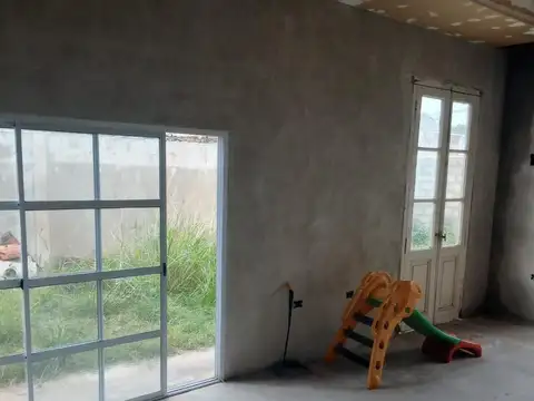 Galpon en Venta en Ezpeleta Oeste, USD 80.000