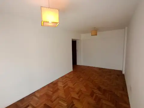 Olazabal al 4700 4º