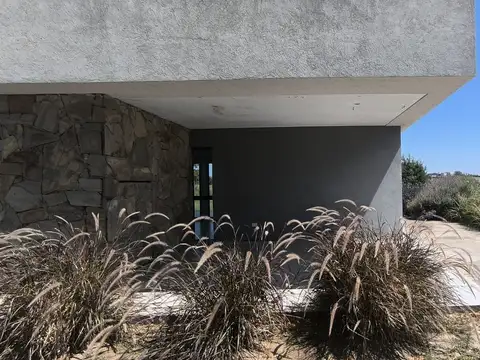 EL CANTON BARRIO EL GOLF 100