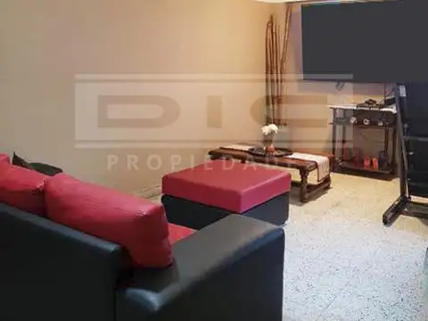 Pasaje O'Higgins al 7500 entre Mitre y Del Arca