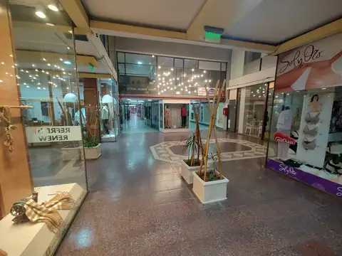 DEAN FUNES 100, Piso PB