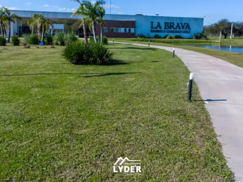 La Brava, Barrio Privado