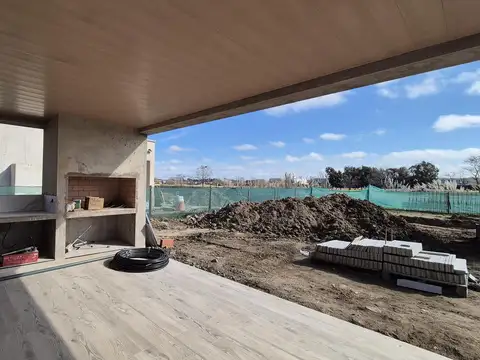 venta - Casa a estrenar 4hab y servicio al Golf - Canton