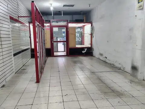 Local en Venta en San Nicolás, USD 230.000