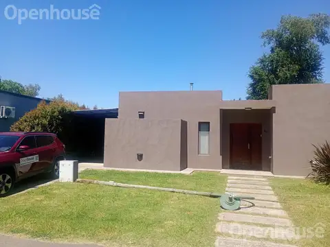 Casa en Venta en Manzanares, USD 185.000