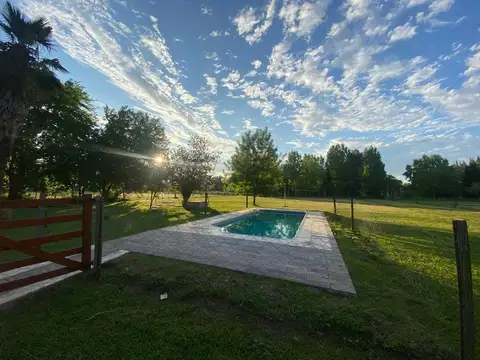 Venta  Quinta 2 DORMITORIOS en Etcheverry, La Plata
