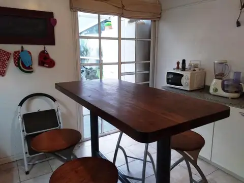 Depto Tipo Casa en Venta con 1 cocheras