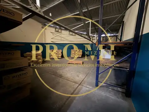 Galpon en Venta 49  mts Fondo