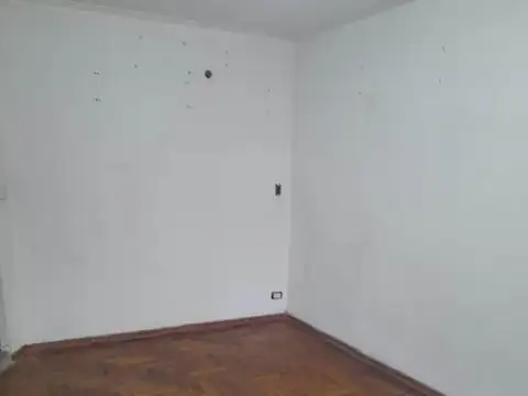 Local en Alquiler en Monte Grande, $ 2.200.000