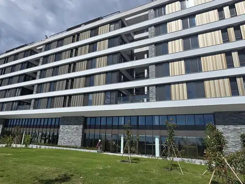 Departamento en Alquiler de 4 dormitorios