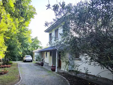 Bv. Doctor Domingo Cabred 1500