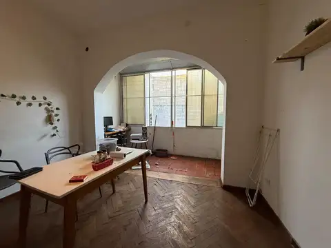 Dpto. Tipo casa 2 ambientes sin expensas