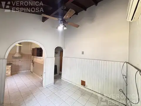 Casa 3 ambientes con 1 baño
