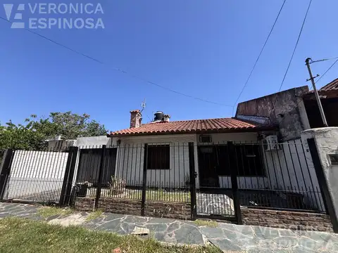 Casa en Venta en Villa Santos Tesei, USD 89.000