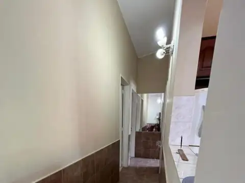 Casa en Venta con 5 cocheras