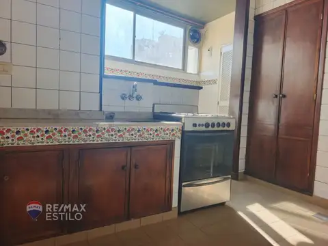 Departamento en Alquiler de 6 ambientes