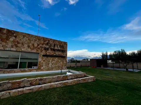 Terreno en Venta de 329,0 m2