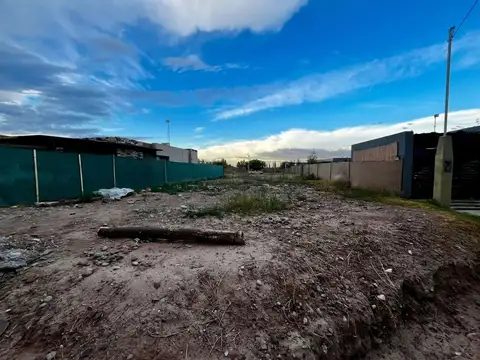 Terreno en Venta de 329,0 m2