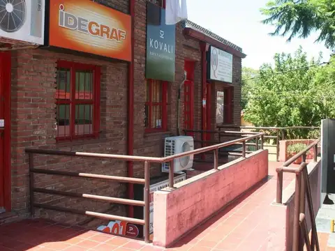 Local en Venta 30 años