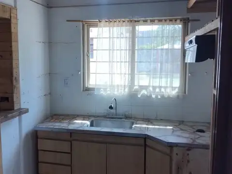 Casa en Alquiler con 2 cocheras